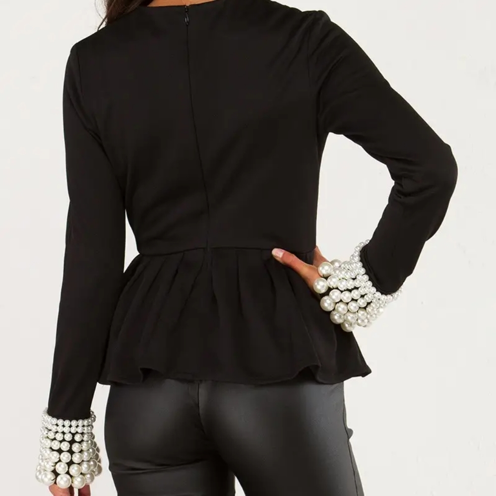 Akira "Audrey" Pearl Sleeve Blouse - Picture 3 of 6